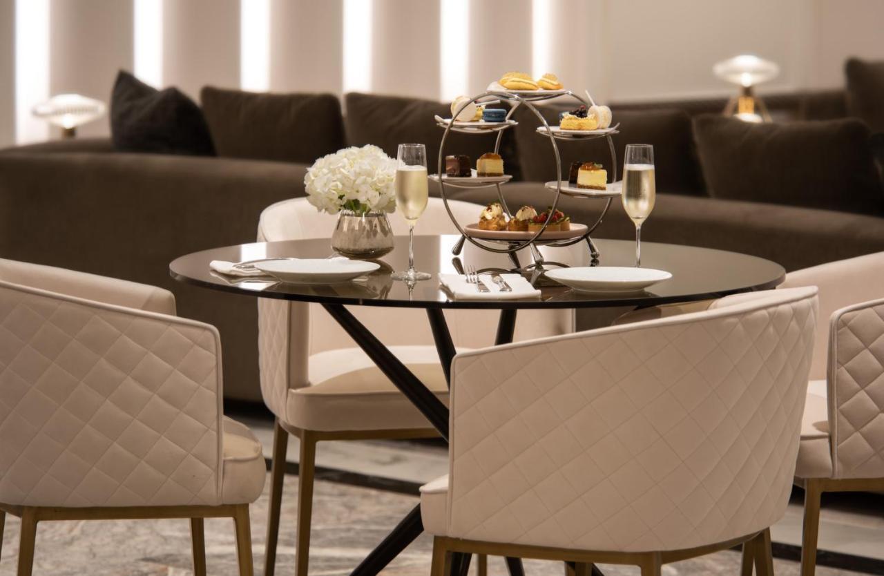 Four Seasons Chicago Hotell Exteriör bild